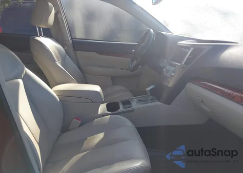 2011 Subaru Outback 2.5I Limited из США, поврежденный, VIN 4S4BRBLC0B3358373